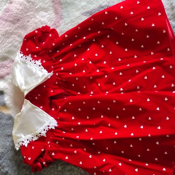 Infant girls 2piece set with dress and bottom. - Picture 2 of 4